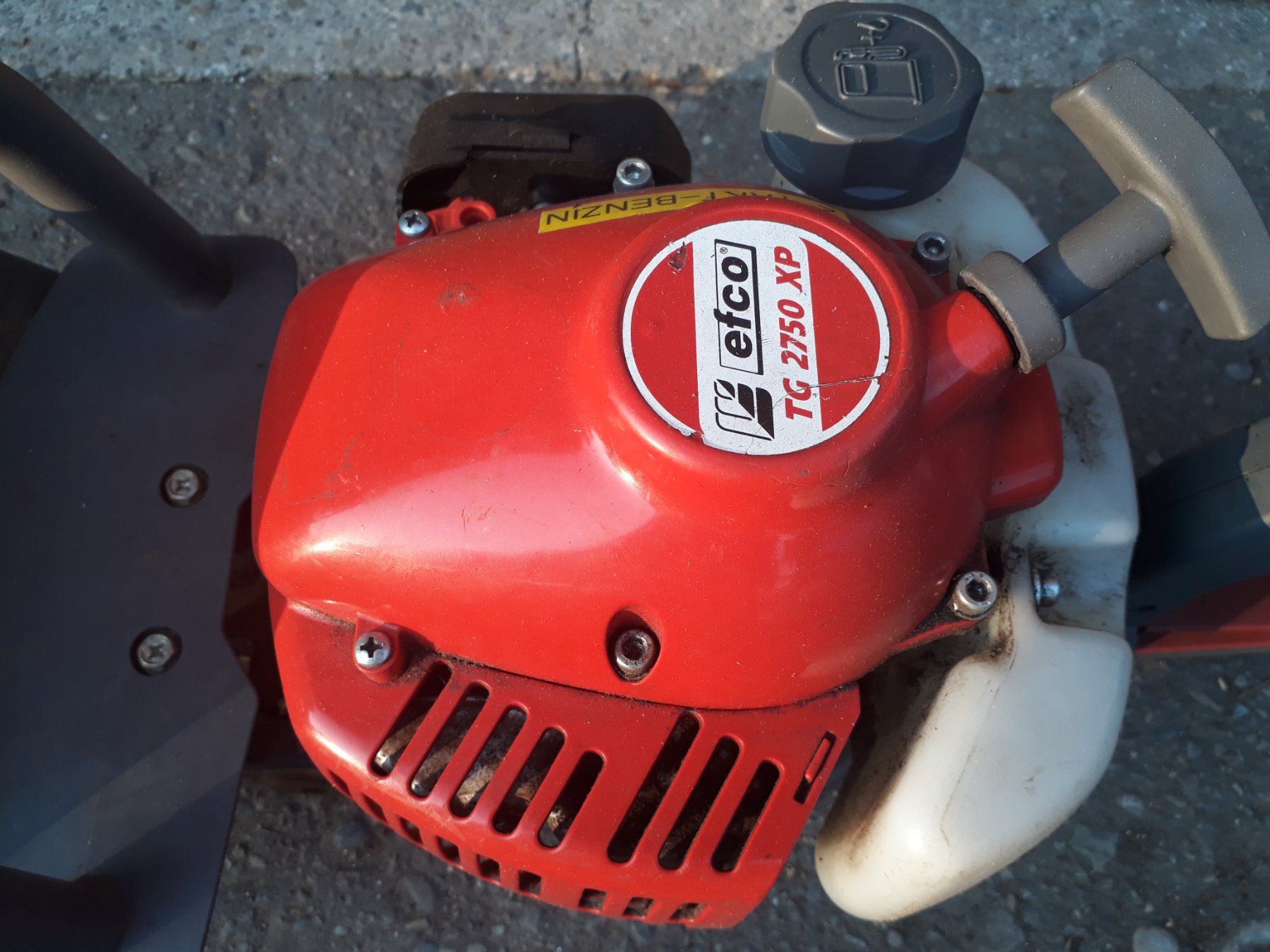 Efco Tutte le macchine: Efco Heckenschere TG 2750 XP – Usato da Niederglatt ZH venduto da Hinti50 2