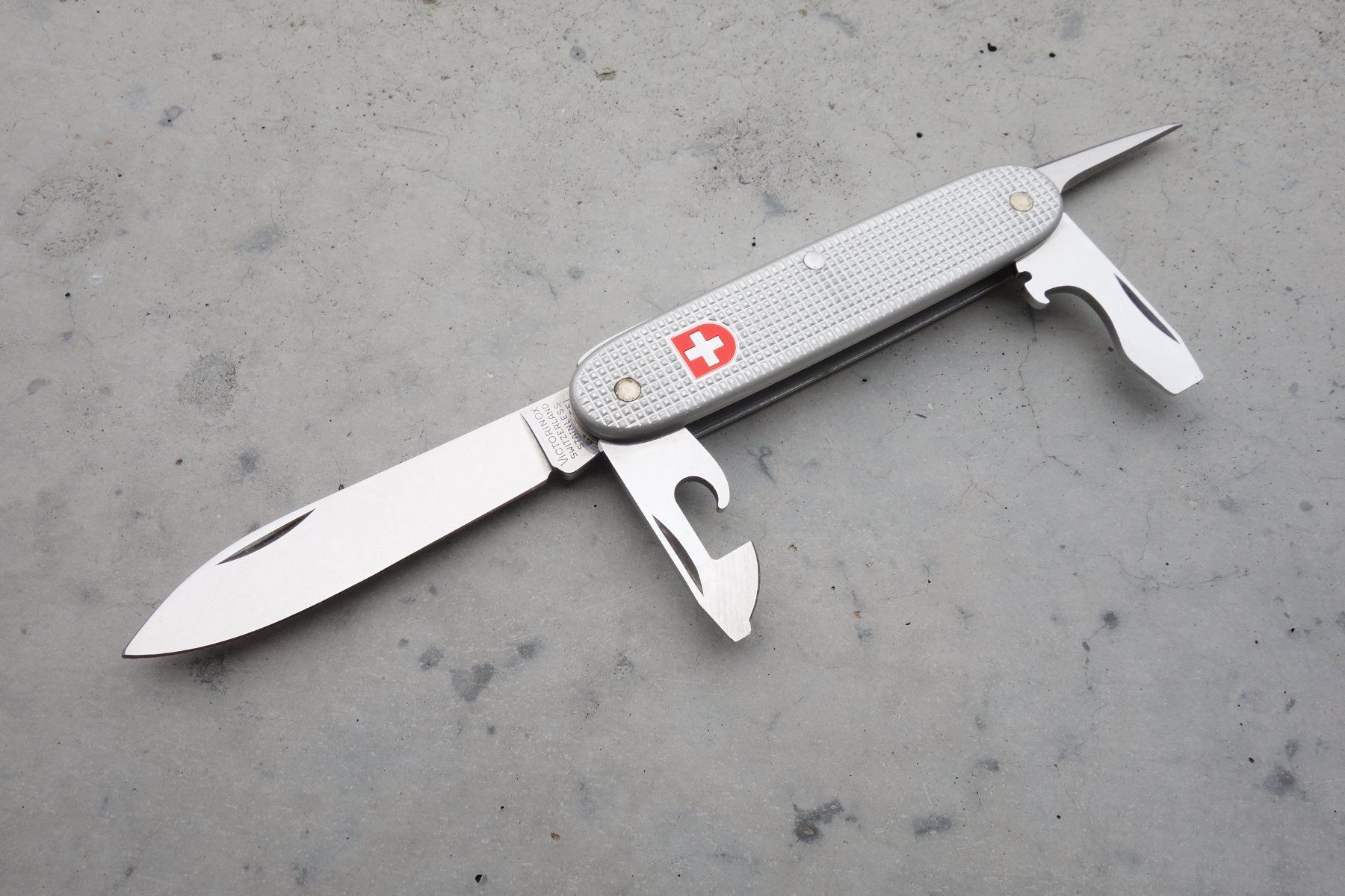 Victorinox Coltelli tascabile: Victorinox Soldatenmesser 93 – Usato da St. Gallen venduto da 8201 1