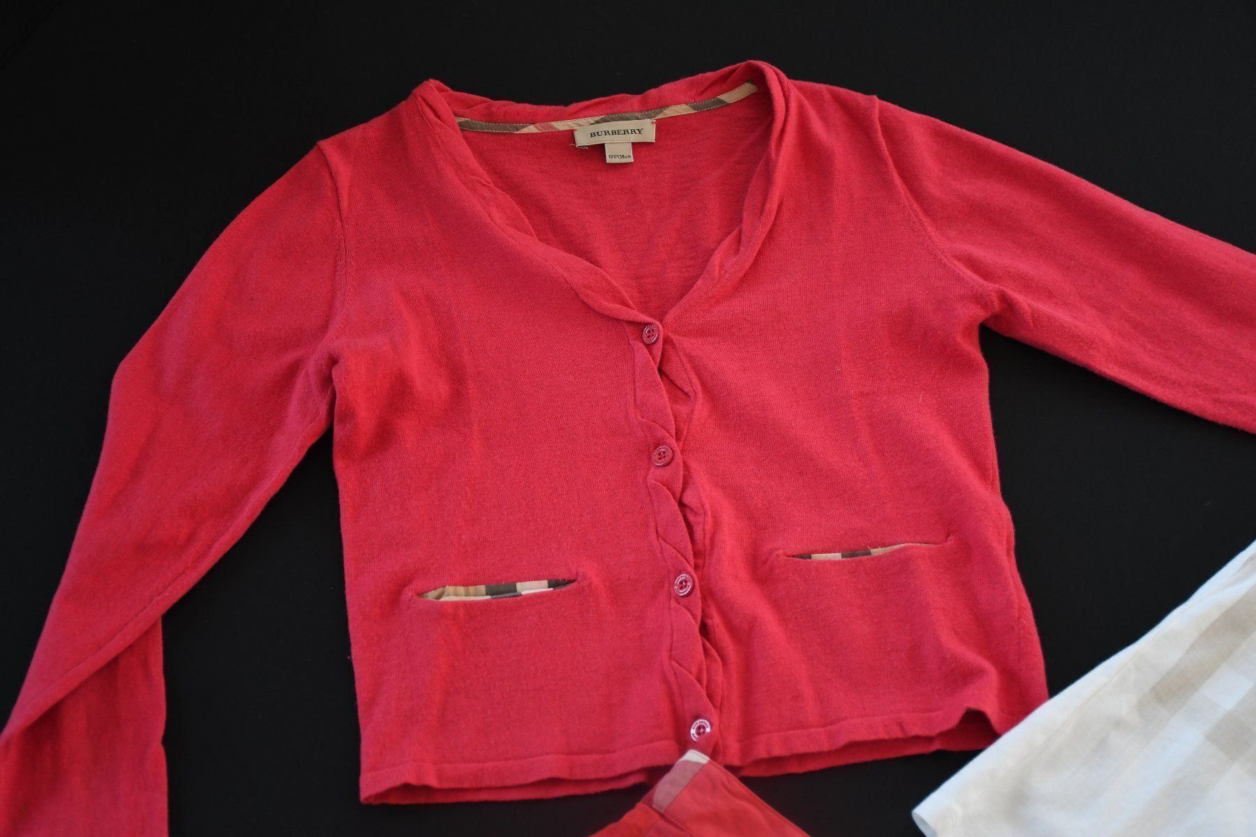 Altro abbigliamento per bambina: Weste von Burberry gr- 140 – Usato da Nuglar venduto da Korsika2 1