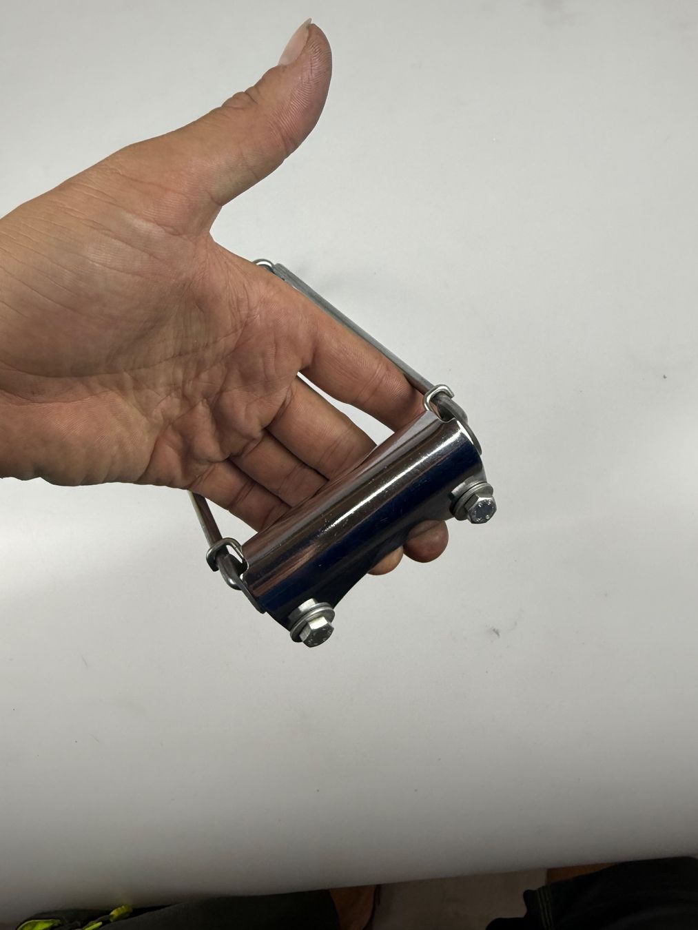 Piaggio Ciclomotori: Gepäckträgerklammer Piaggio Ciao NOS – Nuovo e nell'imballaggio originale da Hallau venduto da mofaplus 1