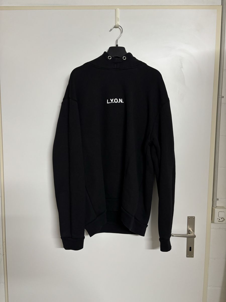 Pulls & Sweat-shirts: Herren Pullover schwarz Grösse L guter Zustand – D'occasion à Langenthal par mic_r7gc