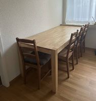 IKEA NORDBY Esstisch (Massivholz) mit 4 JOKKMOKK Stühlen