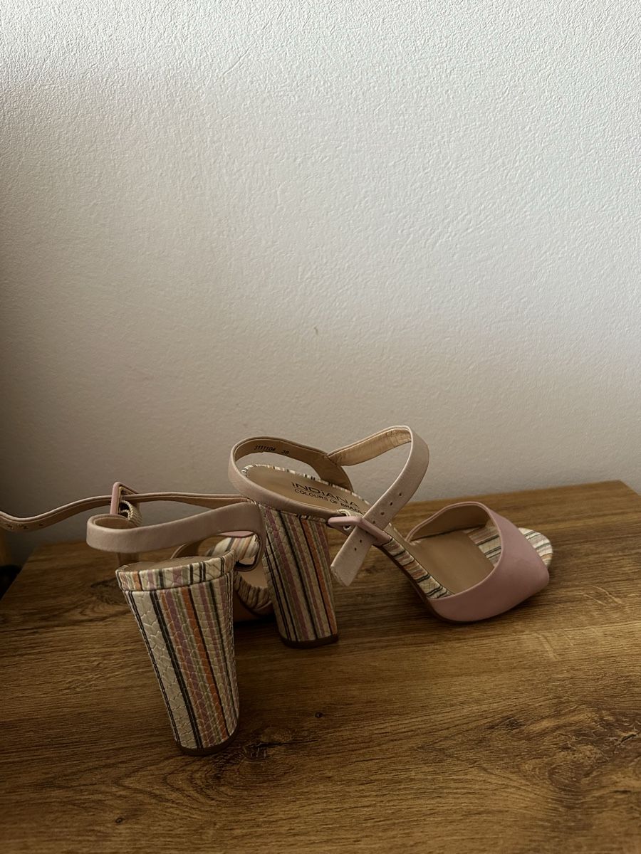 Chaussures femmes: High Heels Rose – D'occasion à Visp par inf_7cg2 1