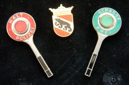 Pin * Tolles Set der Kantonspolizei Bern Nr. 194/299