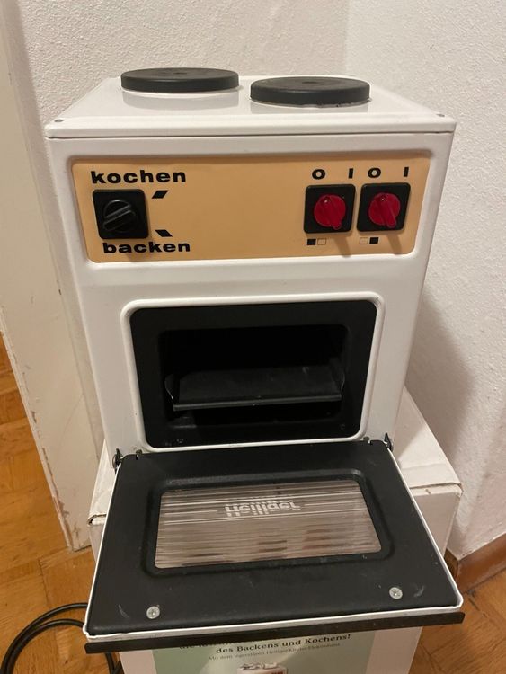 https://img.ricardostatic.ch/images/24c1ef7c-7057-43a1-9cb9-329bd328f61c/t_1000x750/heiliger-elektro-kinderherd-230v