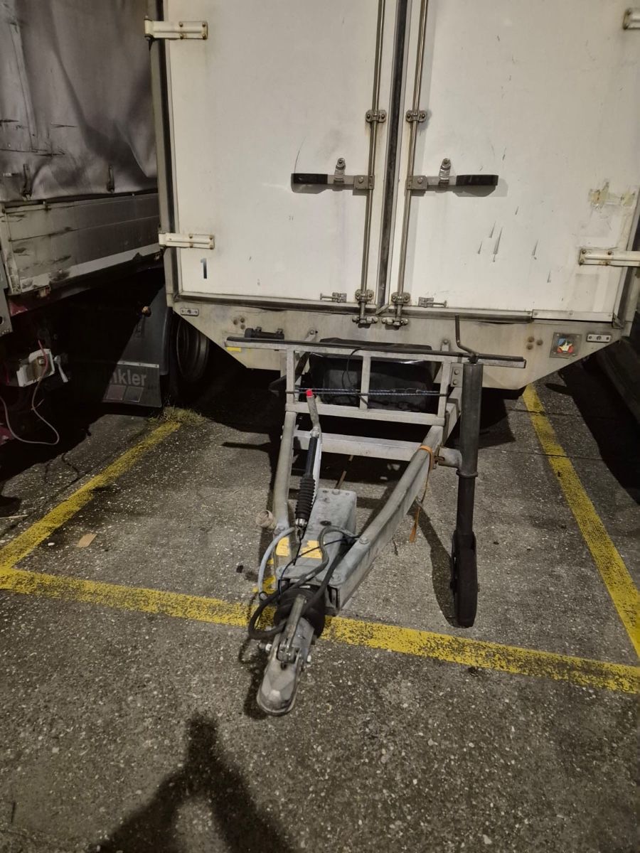 Anhänger: Sachentransport Anhänger – Gebraucht aus Basel von A.Transport 5