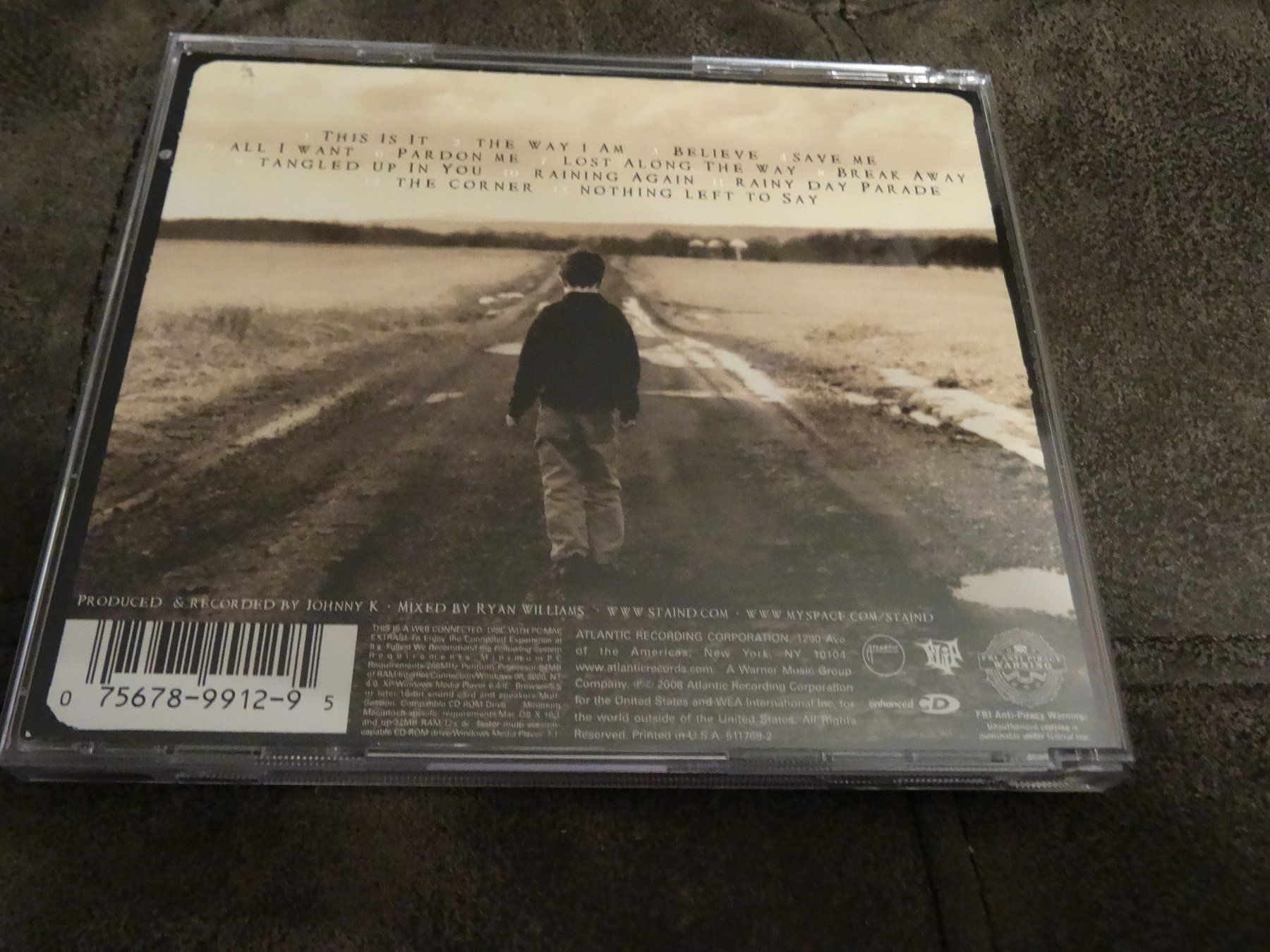 CD: Staind - The Illusion of Progress CD – Usato da Olten venduto da Disc-Ausverkauf 1
