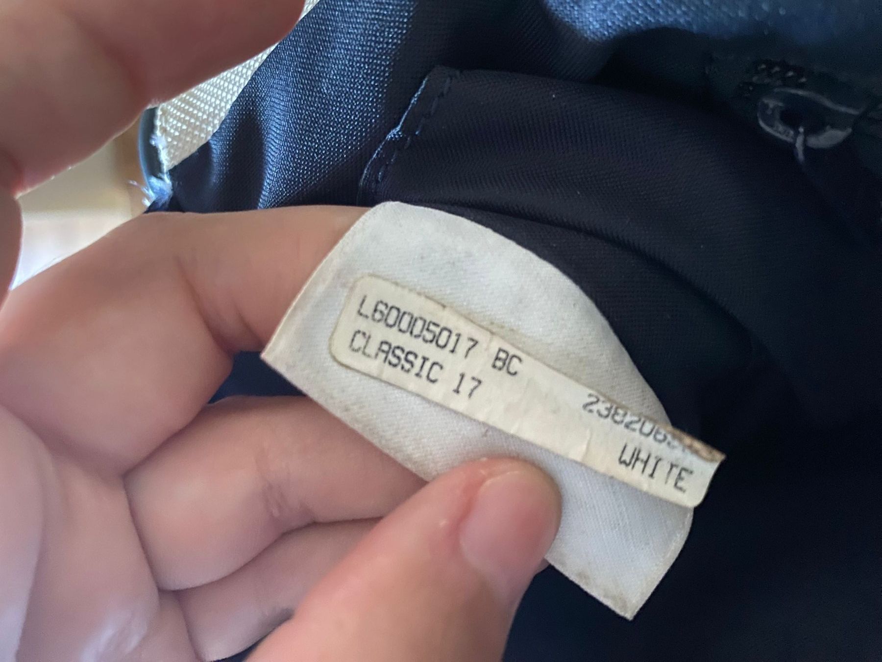 Lacoste Borse: LACOSTE Umhängetasche – Usato da Uster venduto da faandrei 4