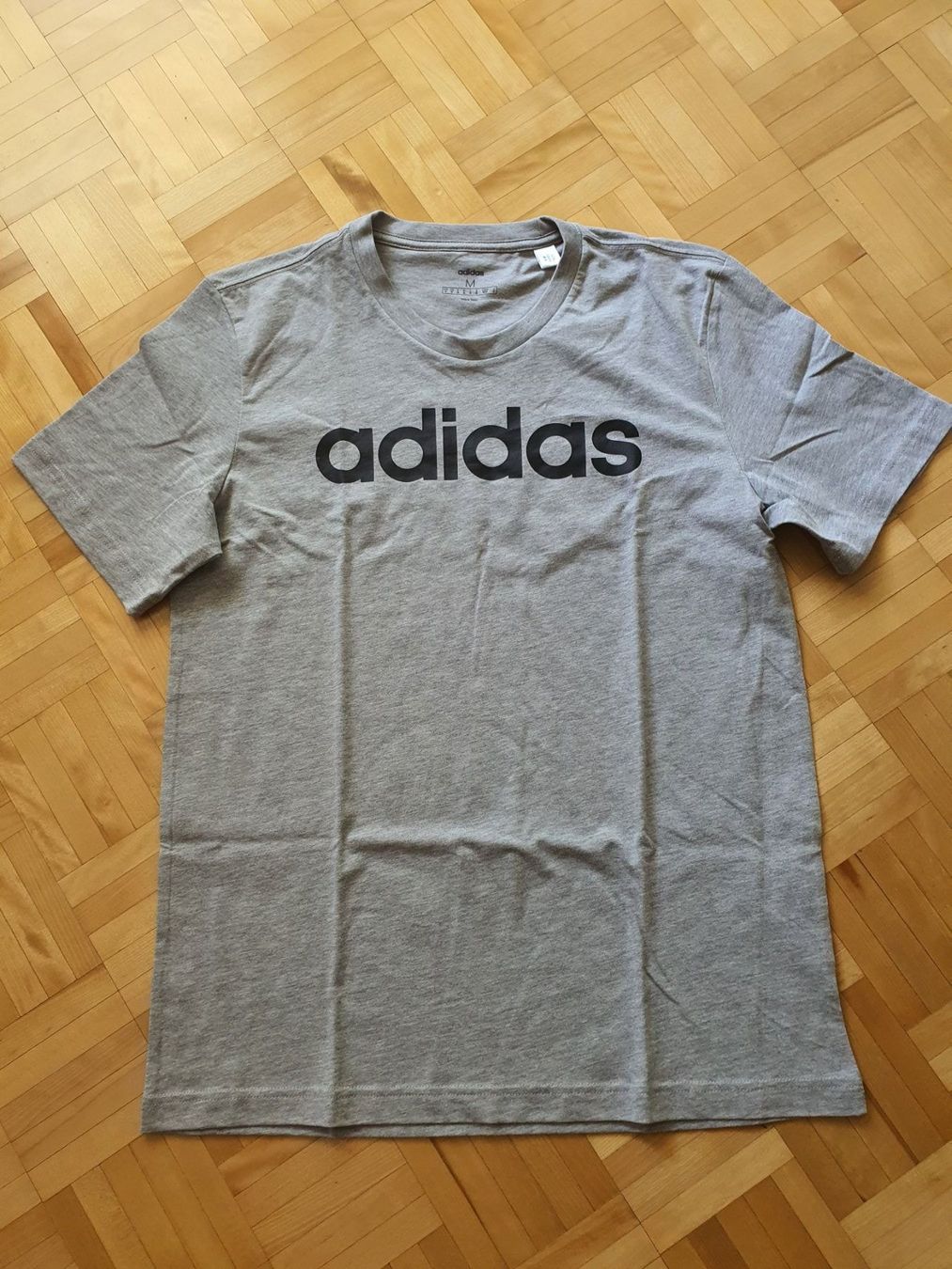 Adidas Hemden, T-Shirts & Polos: Ganz neue T.Shirt von ADIDAS  Gr.M – Neu und originalverpackt aus Schaffhausen von Shiva_70