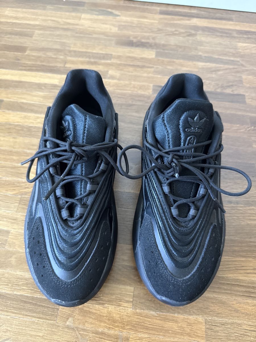 Adidas Damenschuhe: Adidas Adiprene Ozelia – Neu (gemäss Beschreibung) aus Zürich von lar_8826