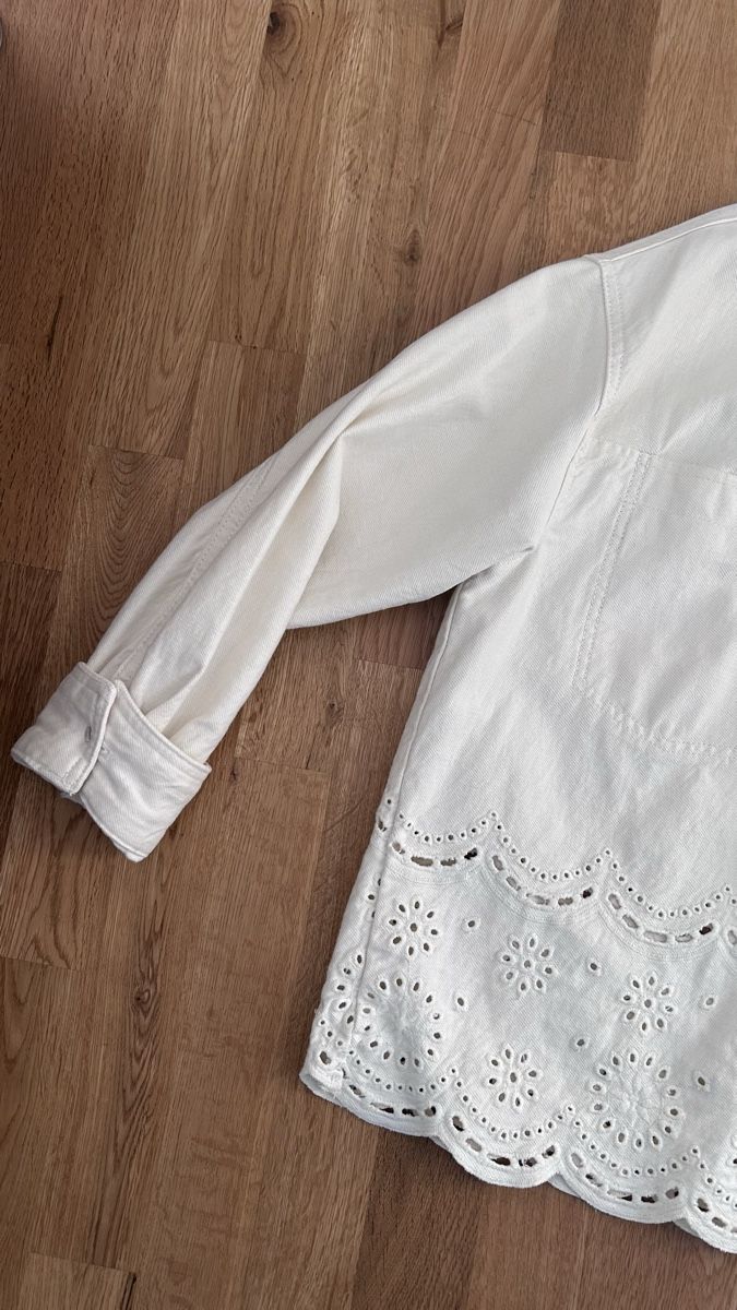 Zara Jacken: Übergangsjacke Zara – Gebraucht aus Seengen von nad_cn92 1
