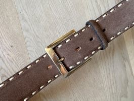 Hochwertiger Ledergürtel mit Schnalle aus massivem Messing