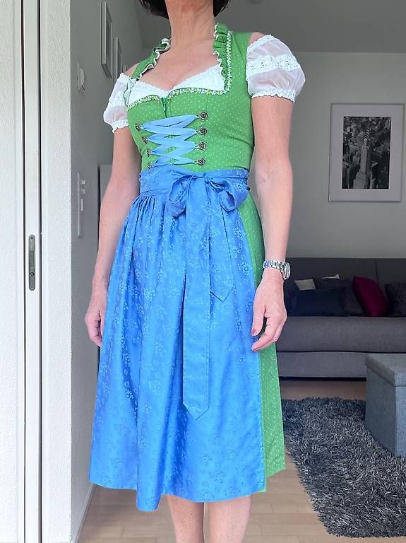 Kleider: Dirndl Midi Grösse 38 – Gebraucht aus Horgen von pet_t996 4