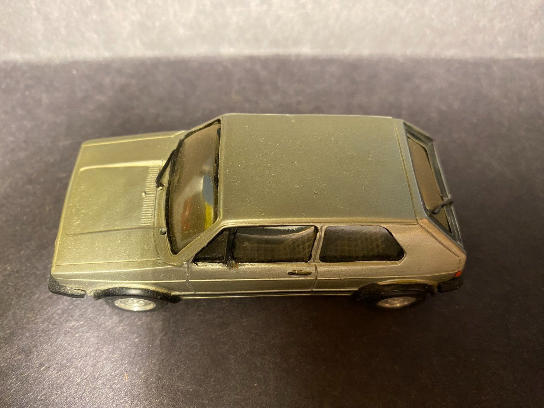 Volkswagen Modellini d'auto: VW Golf I GTI - Tin Wizard 1:43 – Usato da Spiez venduto da Maerggi 8