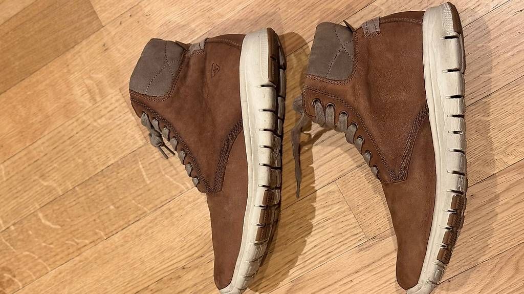 Scarpe da donna: Tamaris Stiefel Grösse 40 – Usato da Matten b. Interl venduto da atc_p2hb 1