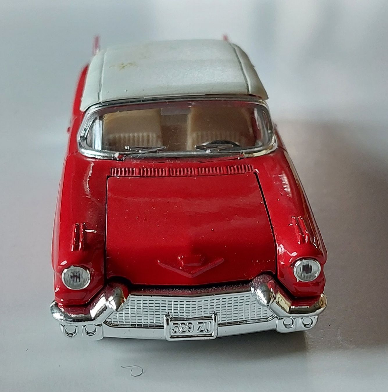 Cadillac Modellini d'auto: Cadillac Eldorado, Biarritz 1957,Rot ,12.5 cm lang ,Solida – Nuovo (secondo la descrizione) da Veltheim AG venduto da fredy_richner 2