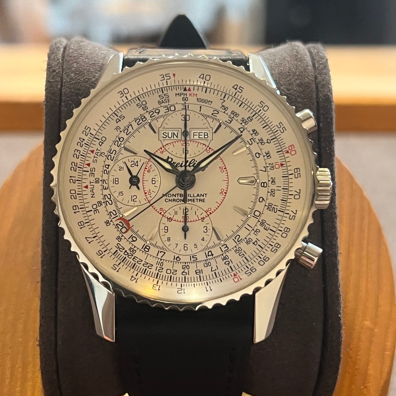 Breitling Orologi: Breitling Montbrillant Navitimer Datora A21330 – Usato da Carouge GE venduto da Watchaser
