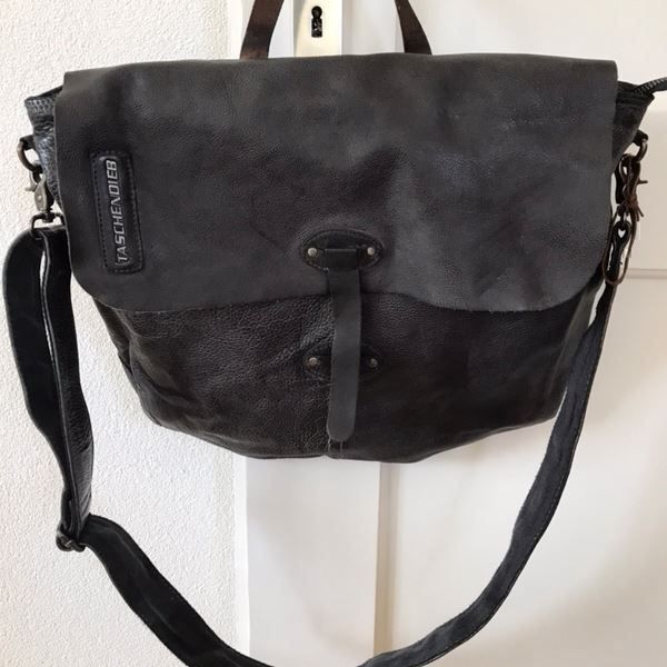 Borse da donna: Ledertasche von Taschendieb – Nuovo (secondo la descrizione) da Widnau venduto da Katja1973