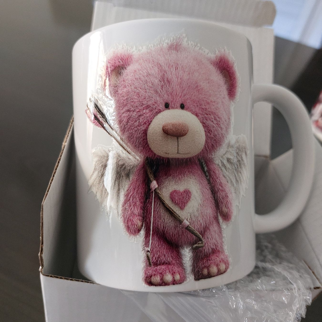 Tassen: Kuscheliger Teddy-Bär Tasse – Neu und originalverpackt aus Erlinsbach SO von Inspirierend 1