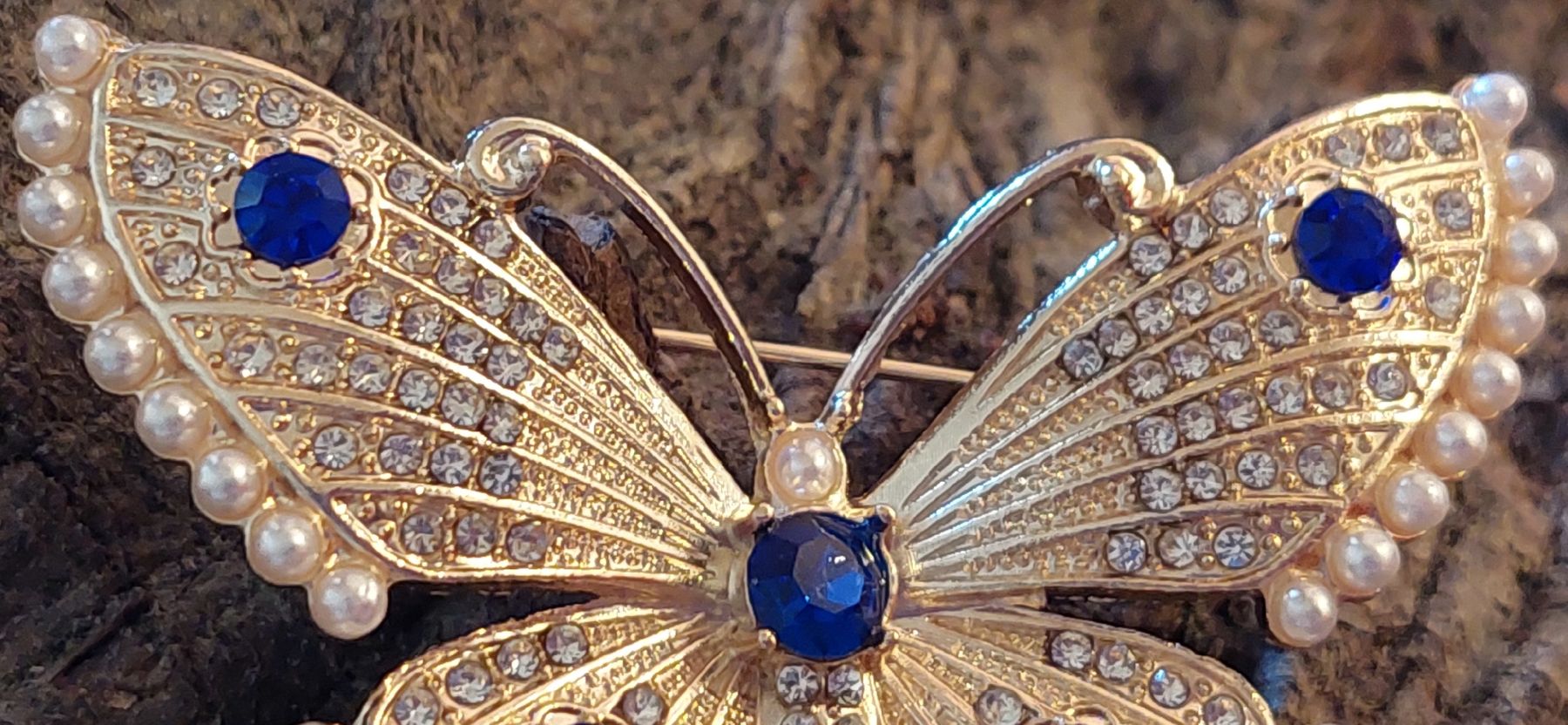 Broches & Aiguilles: Hübsche Brosche Schmetterling – Neuf (Voir description) à Oberwil BL par Hunajakakku 3