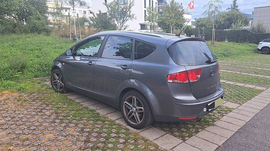 Seat Automobili: Seat Altea XL – Usato da Steinhausen venduto da Feste_Burg 3