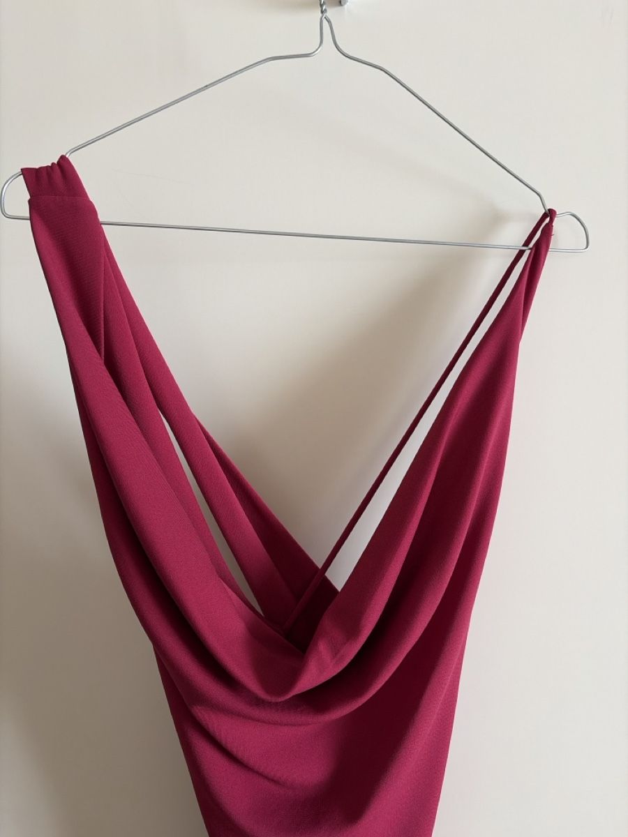 Zara Kleider: Elastisches Zara Kleid – Neu (gemäss Beschreibung) aus Zürich von AVSK 3