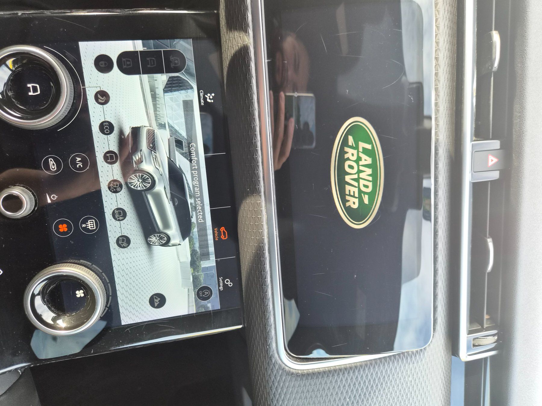 Land Rover Autos: Range Rover Velar D300 – Gebraucht aus Reinach AG von Wowowin 9