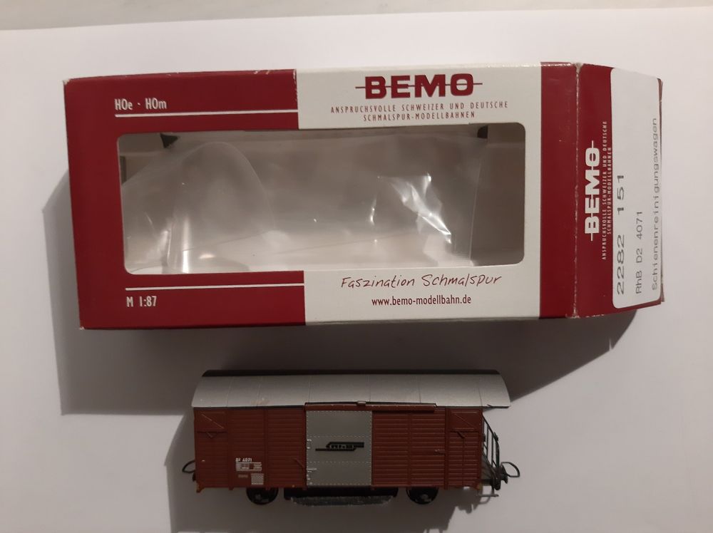 Bemo H0m 2282 151 D2 4071 Schienenreinigungswagen 1
