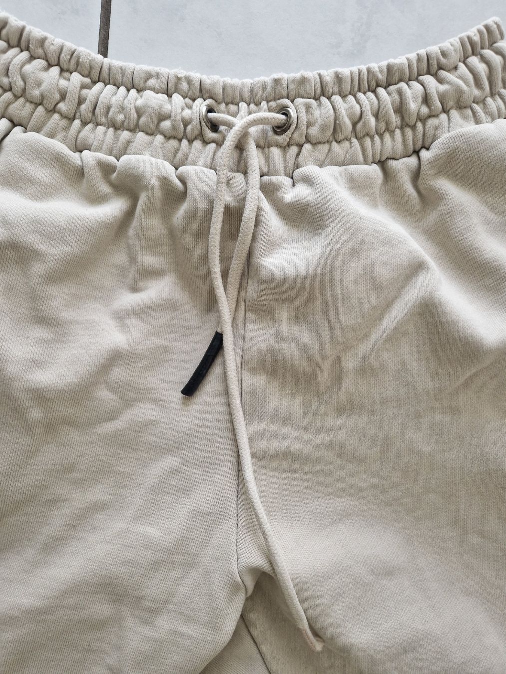 Pantaloni: DEF sweatpants – Usato da Bassersdorf venduto da DonSolo 3