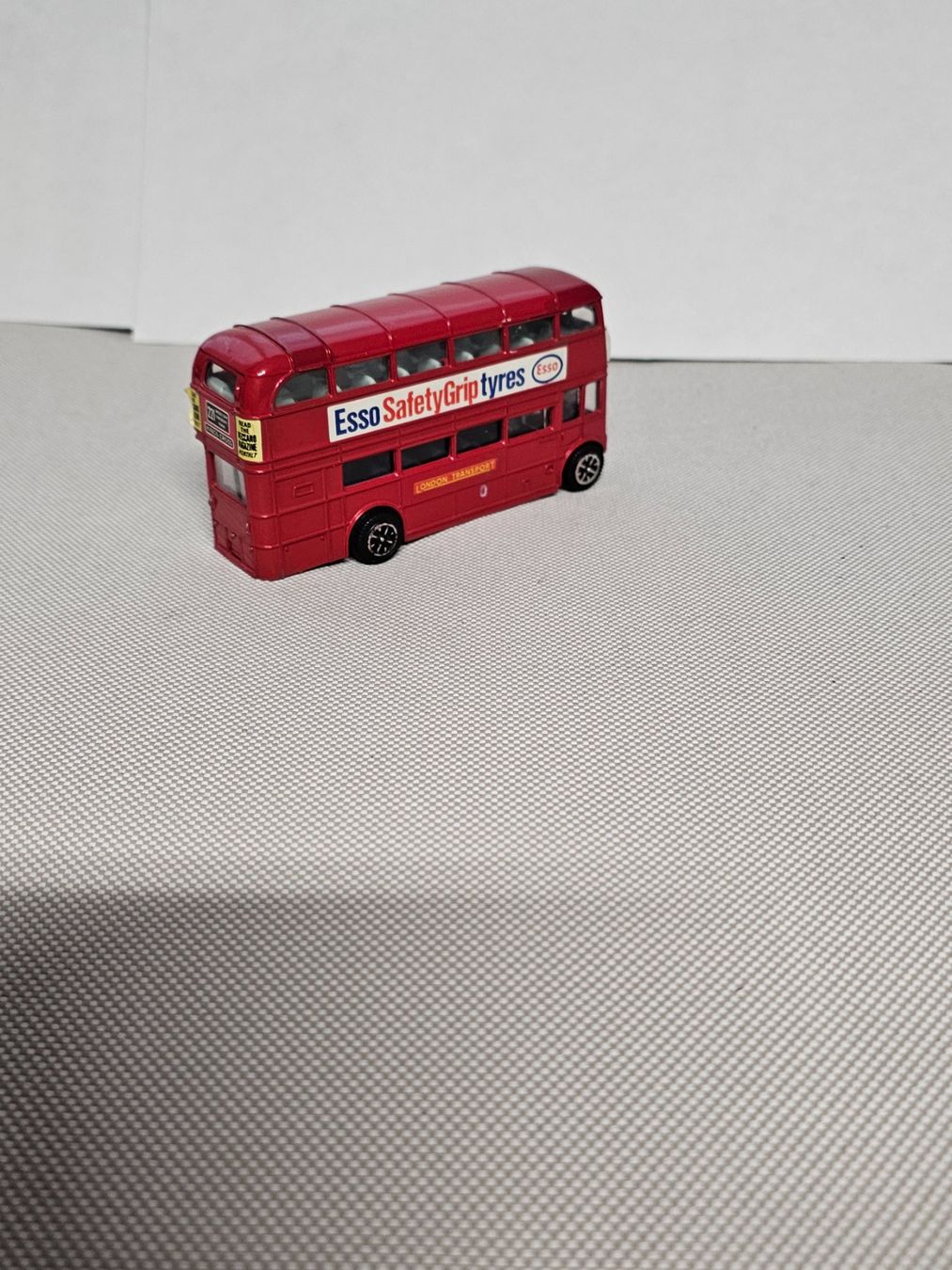Corgi Toys Modellini d'auto: Corgi Routemaster Bus mit Schaffnerin – Usato da Starrkirch-Wil venduto da easygo13 1