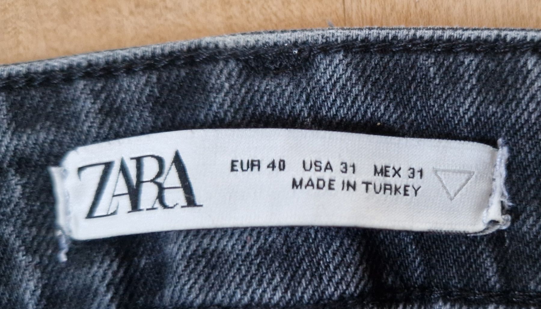 Zara Jeans: Zara Jeans – Usato da Muri b. Bern venduto da mlu_vgj7 7