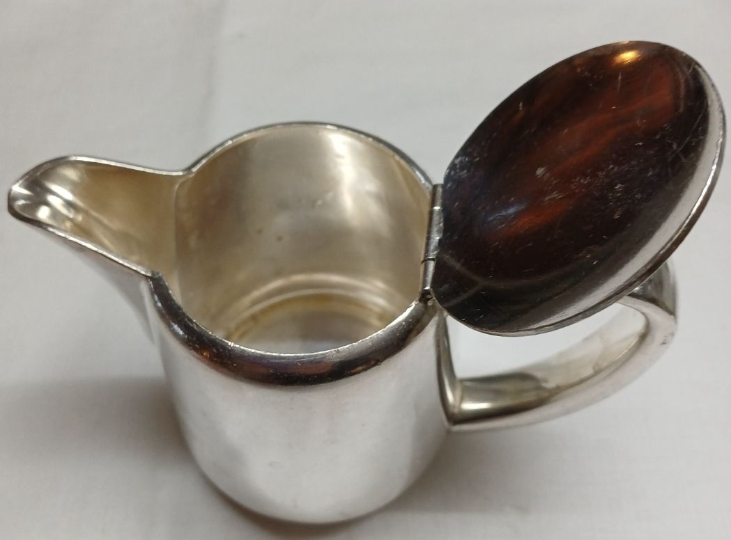 Teekannen: verSilbertes Kaffeekännchen - Seltenes Design ☕50cl – Gebraucht aus Flaach von ker_6ml7 1