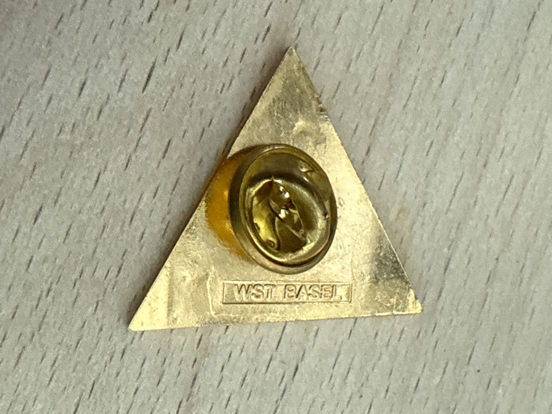 Plaketten & Abzeichen: Pin SANDOZ  Grüezi – Gebraucht aus Glattbrugg von Schweigmatt 1