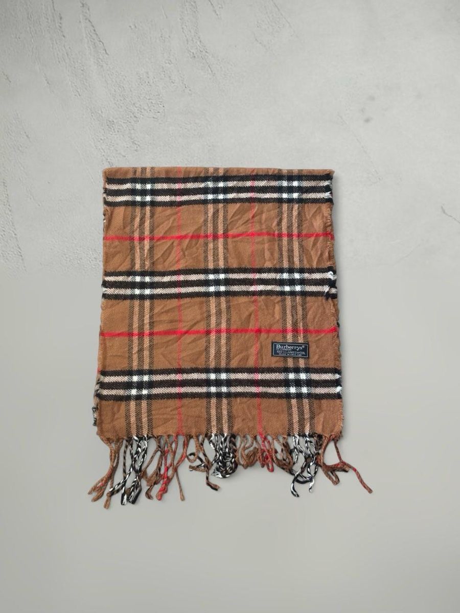Burberry Foulards, Tücher & Schals: Schal Burberry Karomuster braun mit Fransen gebraucht – Neu (gemäss Beschreibung) aus Basel von archive. 2