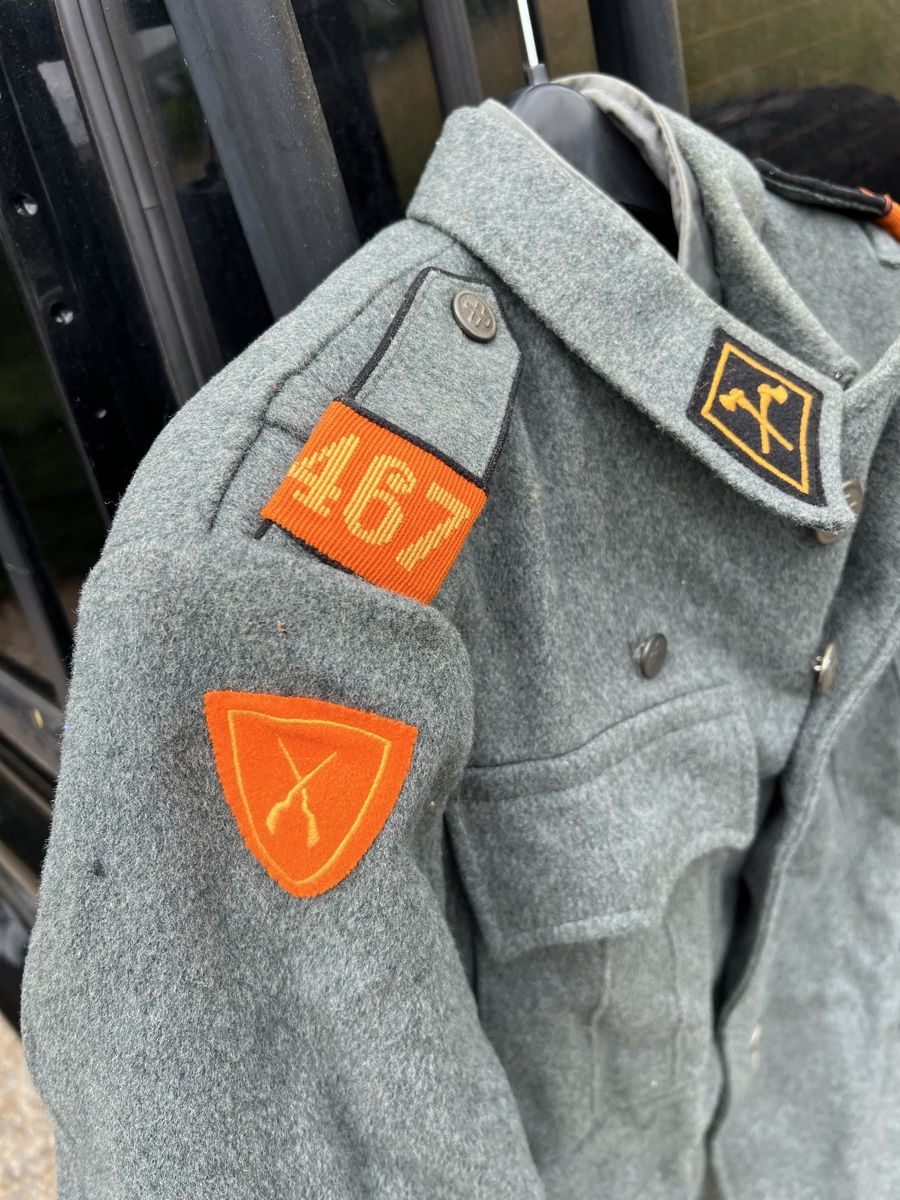 Schweizer Armee Uniformi: Uniform Jacke Militär Armee Schweizer Grösse M – Usato da Burgdorf venduto da MoyaK 1