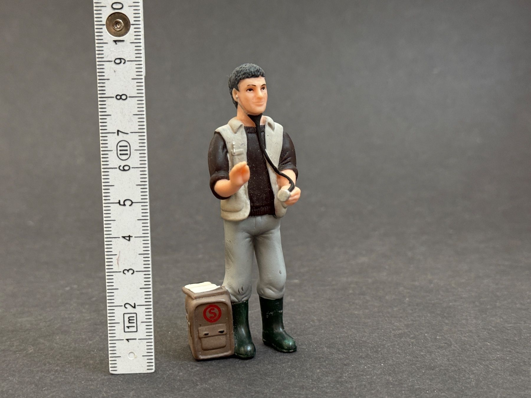 Schleich Statuette: Schleich 13457 Tierarzt Mensch – Usato da Ennetbaden venduto da mapa05 1