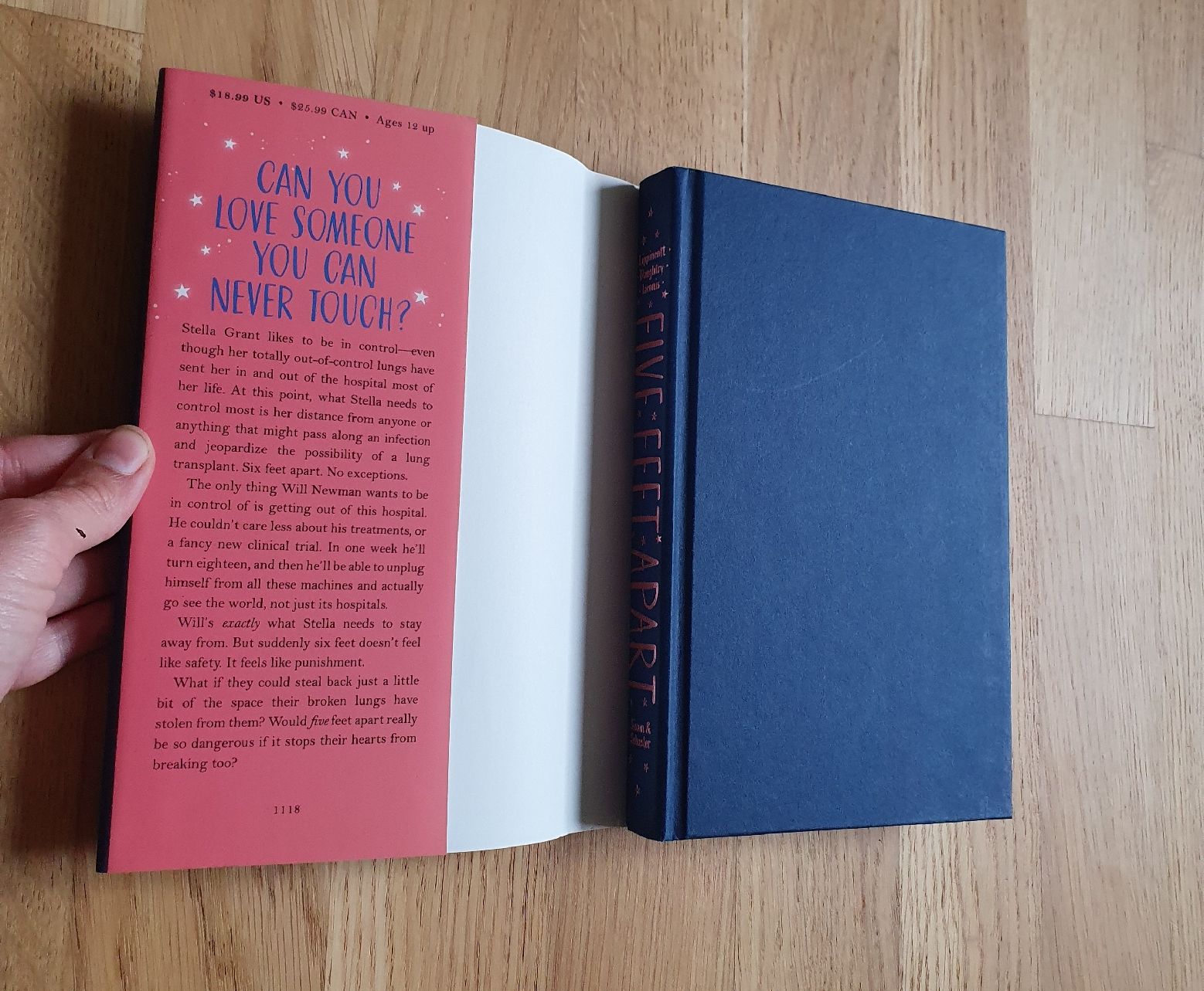 Libri: Rachael Lippincott - Five feet apart – Nuovo (secondo la descrizione) da Reinach BL venduto da kvi_dv2v 4