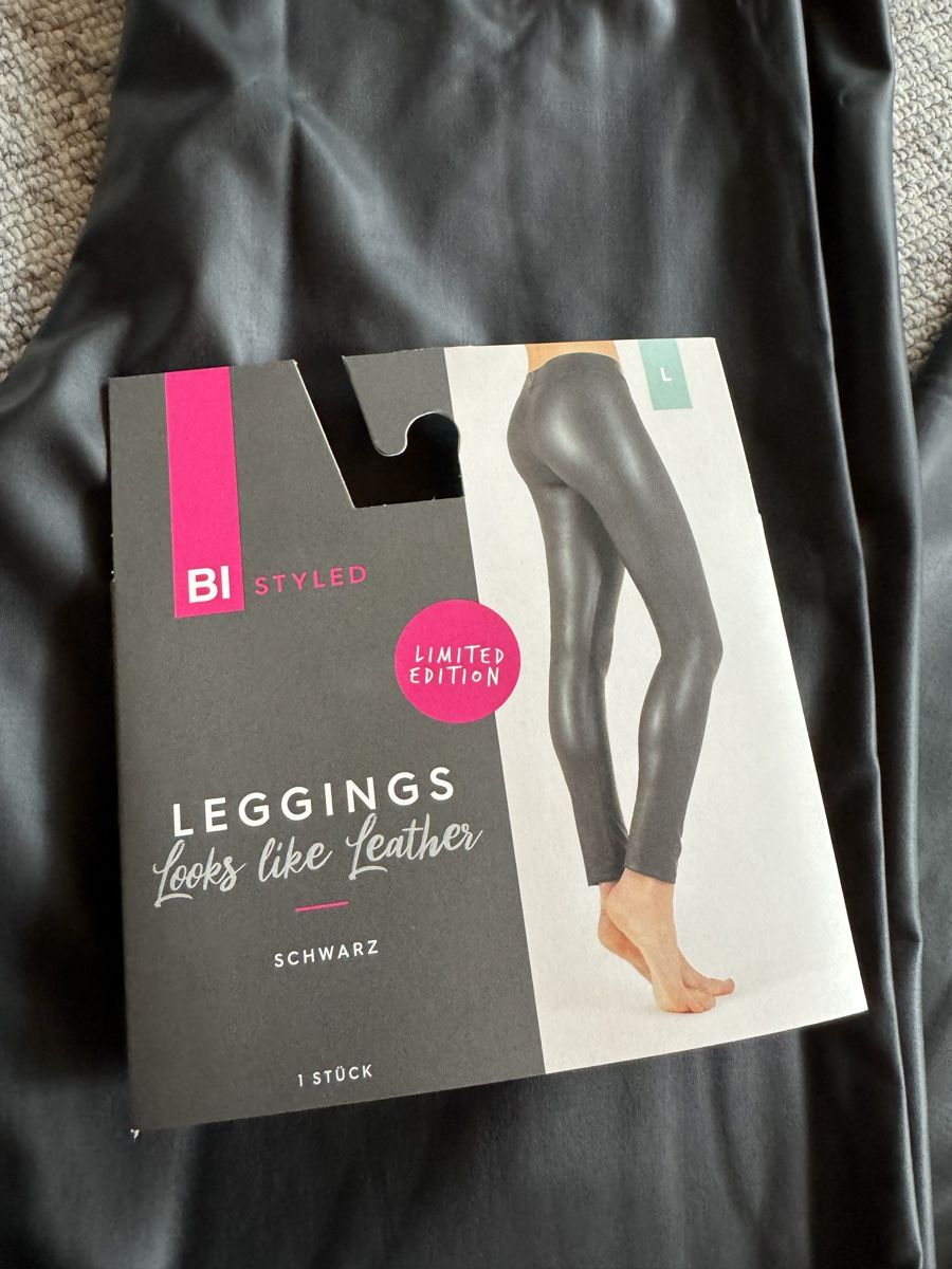 Leggings: Leggins – Neu und originalverpackt aus Appenzell von Sonnschein_