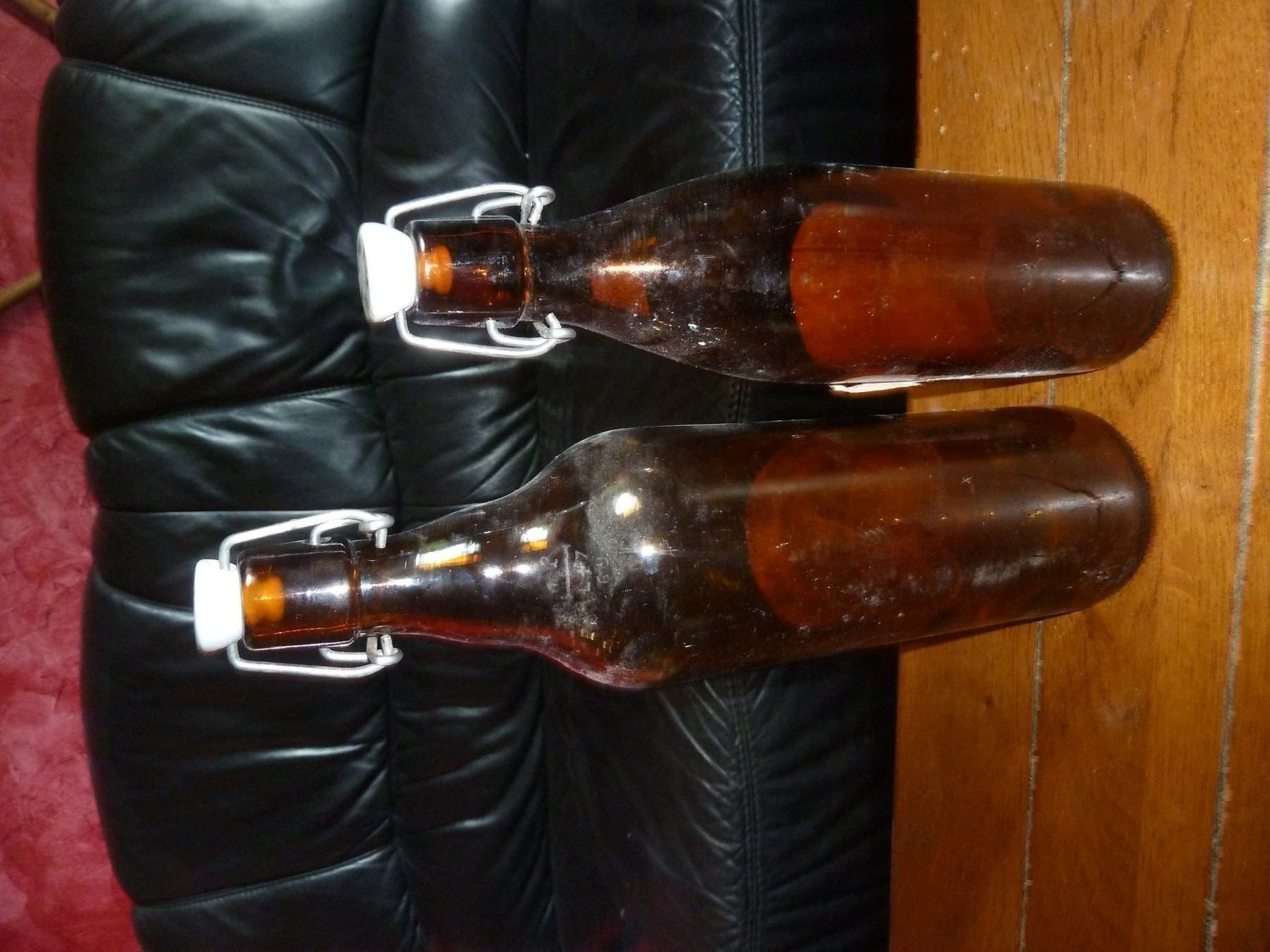 Bottiglie: Flasche bouteille bière Valaisia – Usato da Lajoux JU venduto da Briard0 3