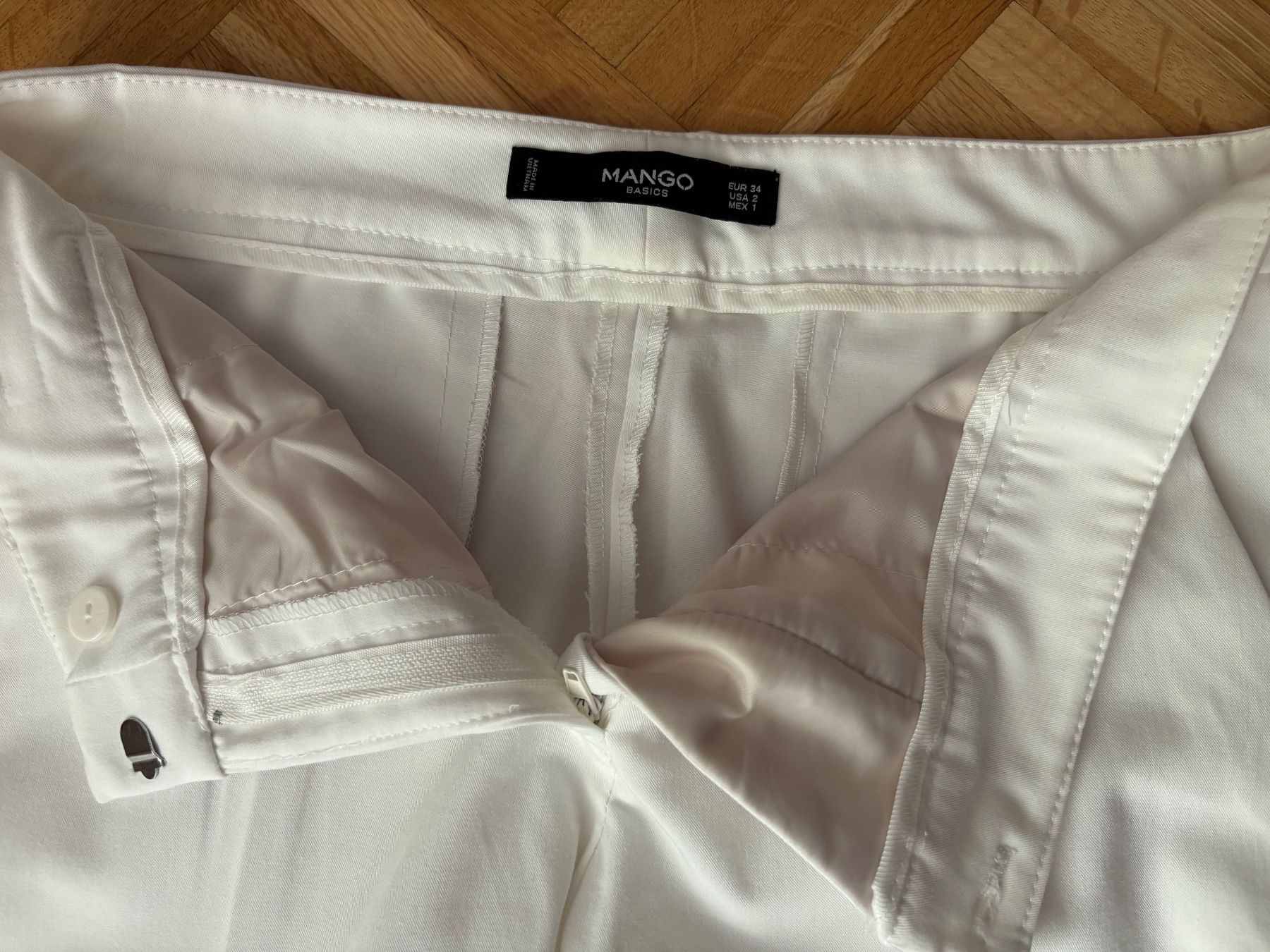 Mango Pantalons: MANGO cremefarbene Hose Gr. 32 – D'occasion à Egg b. Zürich par chimago 4