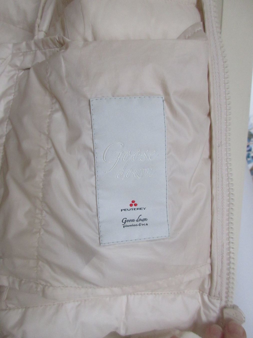 Peuterey Jacken: Daunenjacke Damen Peuterey – Gebraucht aus Untereggen von mb_mb 3