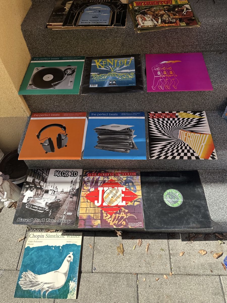 Vinyles: 10 Schallplatten  – D'occasion à Oberentfelden par vilibrand