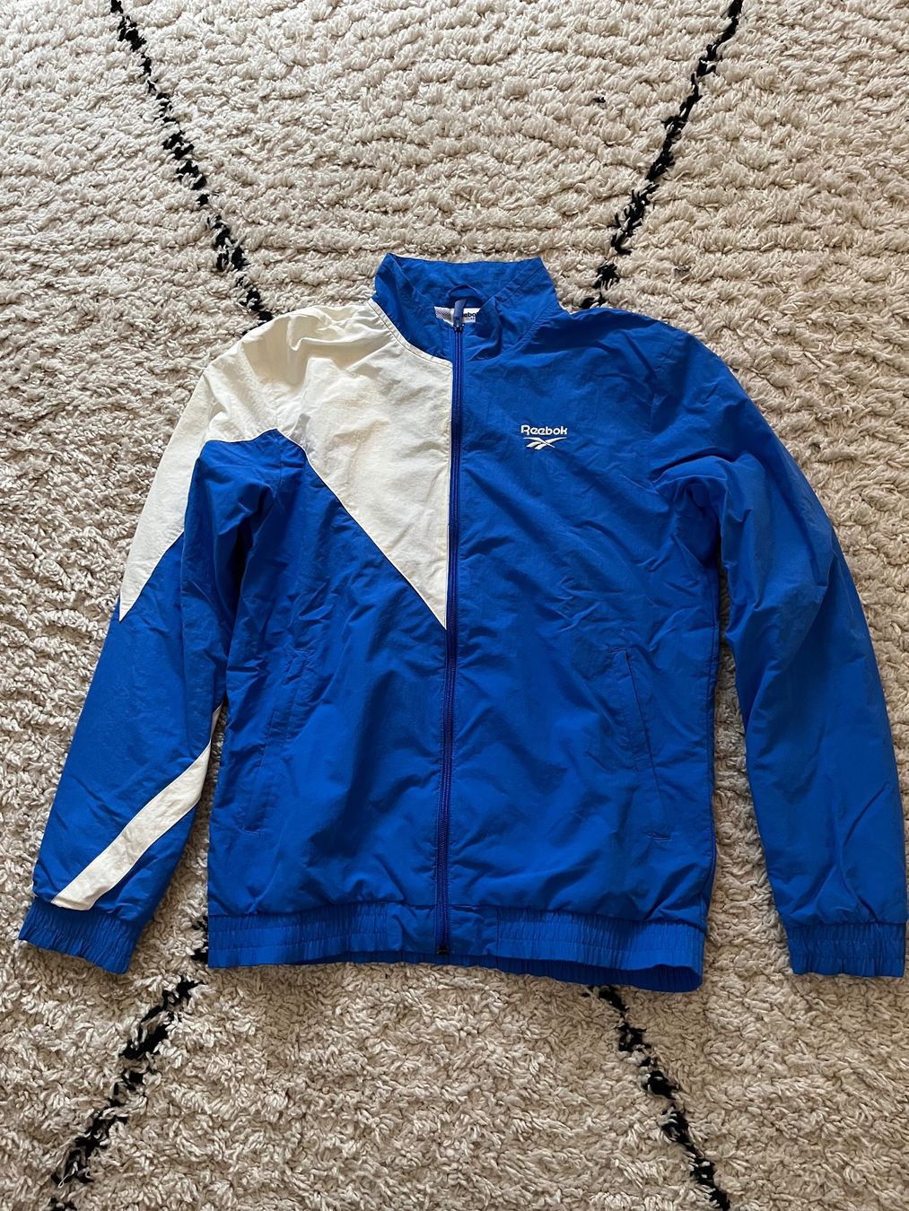 Reebok Giacche: Reebok Jacke, Grösse M, Top Zustand – Usato da Chur venduto da lea_qg88