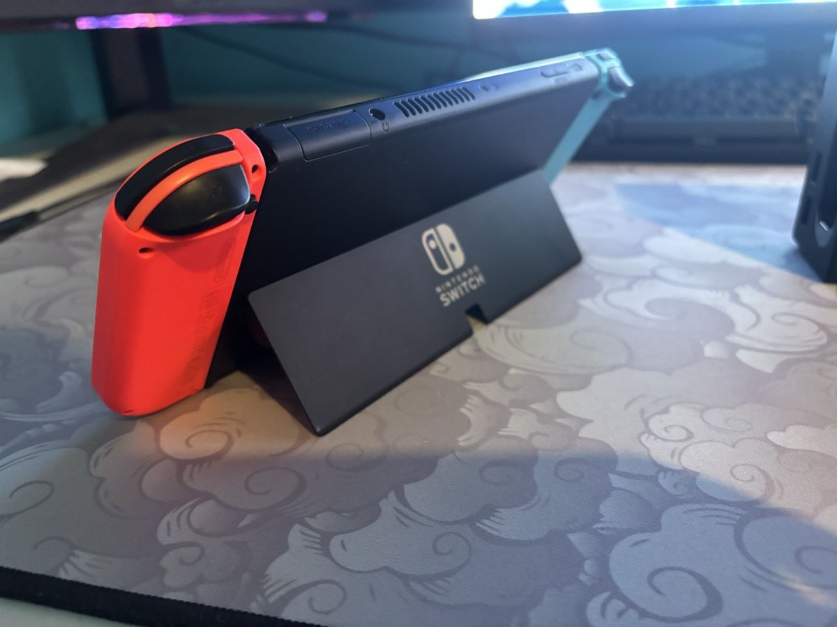 Nintendo Console: Nintendo Switch OLED 64GB + Zubehör – Usato da Birmensdorf ZH venduto da ale_8gfb 4