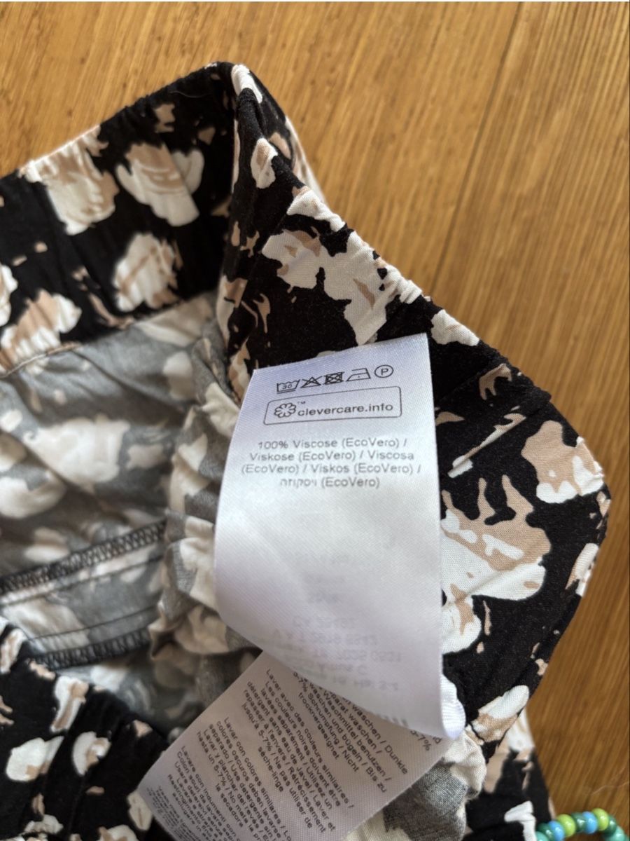 Pantaloni: Minimum Hose Gr. 40 Blumenmuster leicht & luftig – Usato da Biel-Benken BL venduto da frauvomfluss 3
