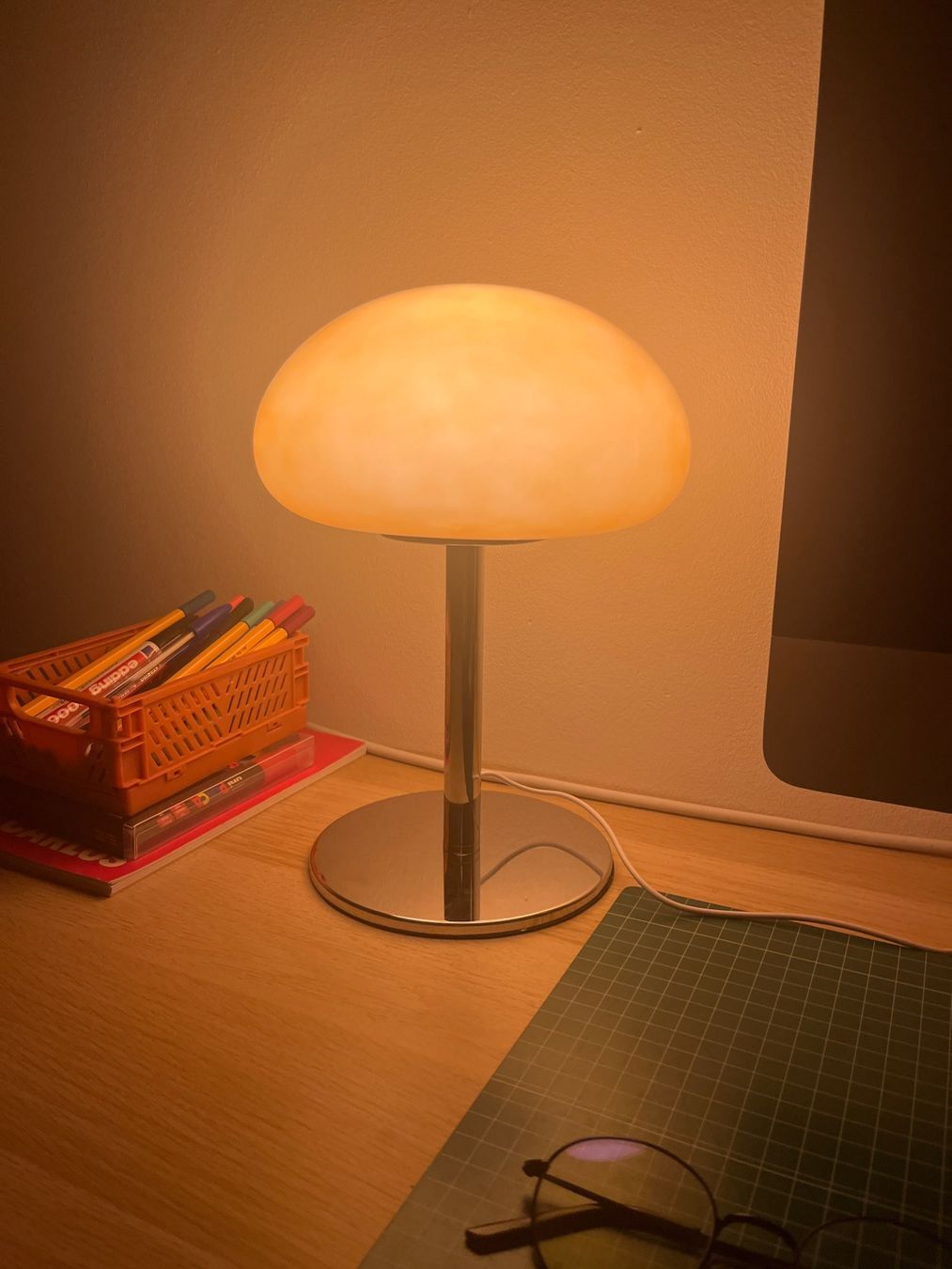 Lampade: Pilz Lampe / Tischlampe, orange – Usato da Brig venduto da pra_b5r9 1