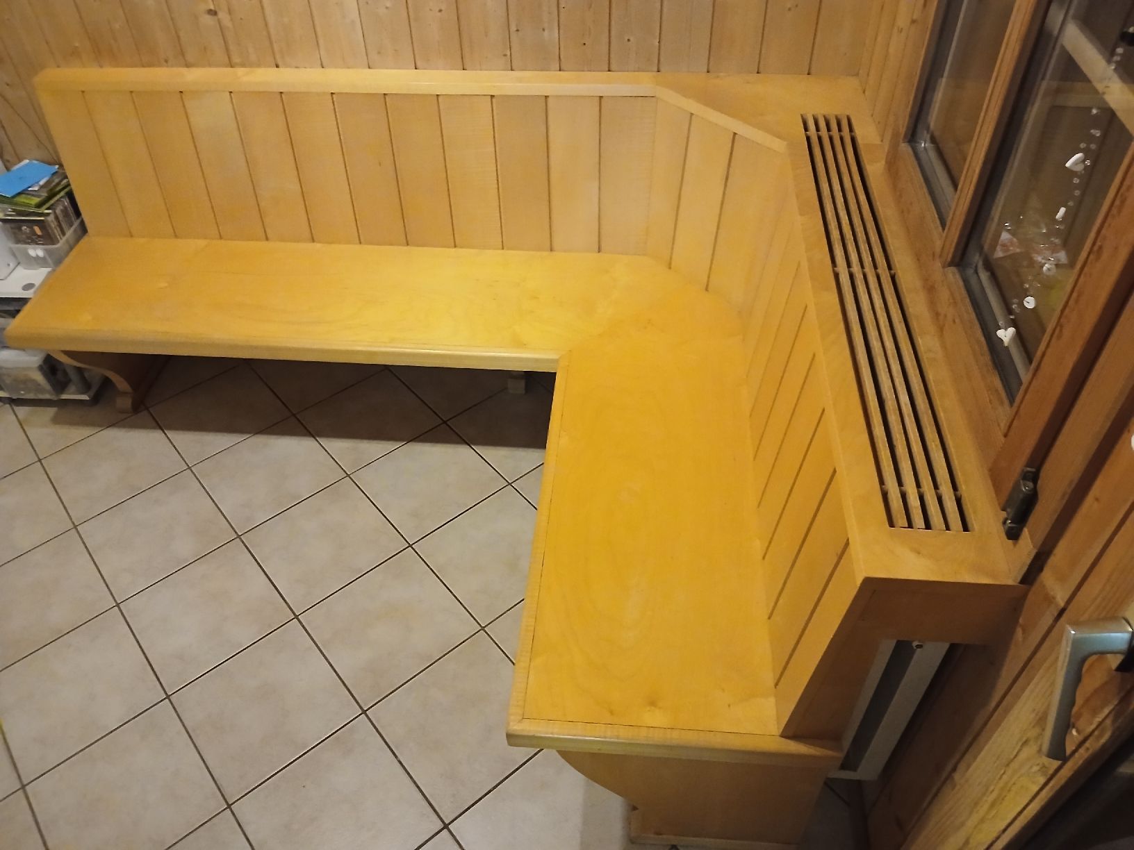 Panchine: Eckbank – Usato da Reutigen venduto da CorinaAeschlimann 1