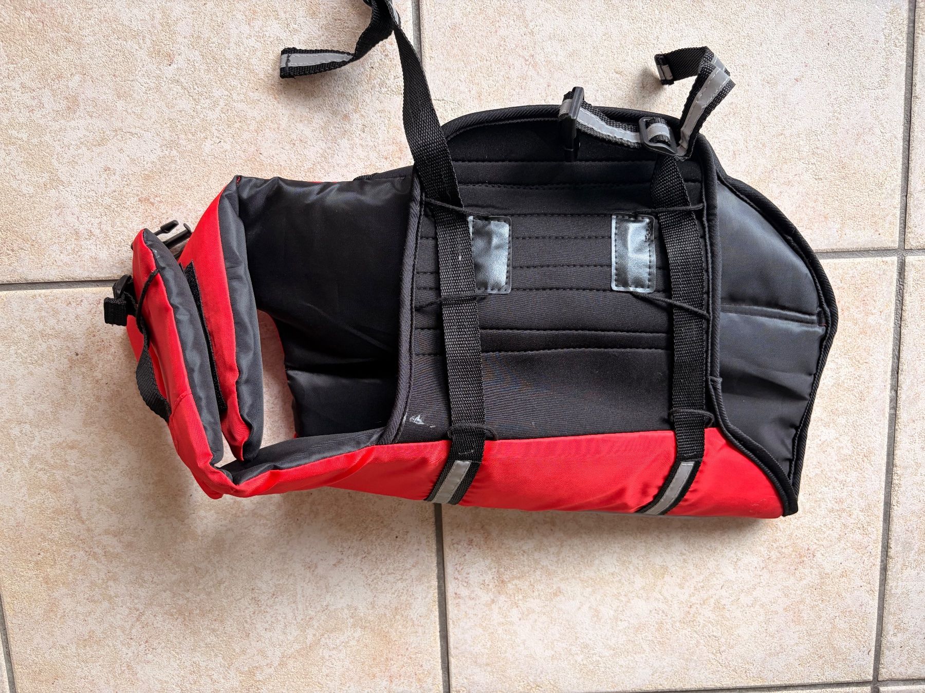 Giubbotti di salvataggio: schwimmweste für Hunde. Medium , Small – Usato da Aarburg venduto da Mel_zs28 1