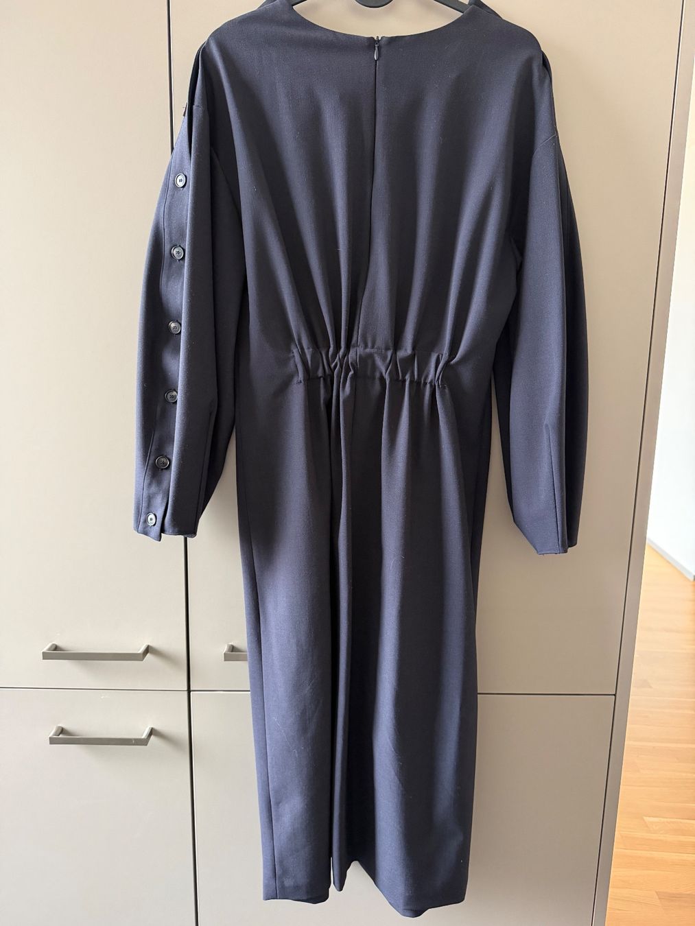 Vestiti: Tela Midikleid dunkelblau Gr 36 – Usato da Zürich venduto da bgg 1