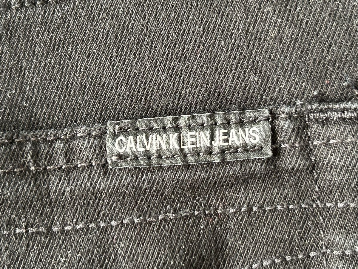 Calvin Klein Jeans: Calvin Klein Jeans, schwarz, Gr. 29/34 – Nuovo (secondo la descrizione) da Strengelbach venduto da Xycy 5